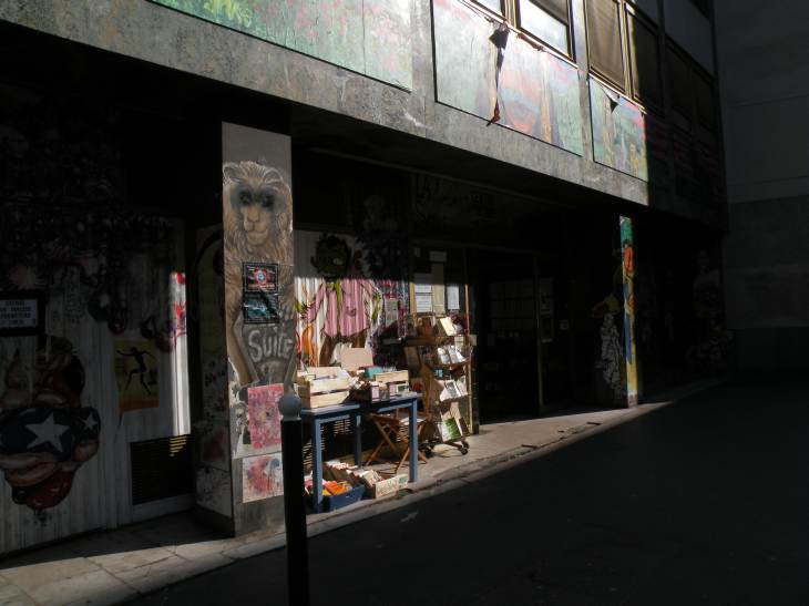  Centre culturel alternatif, rue de la Glacière